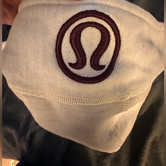 Lululemon Scuba Hoodie - Picture 7 of 7